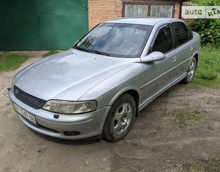 Фото на отзыв с оценкой 4.6 о Opel Vectra B 1999 году выпуска от автора "Владимир" с текстом: Отличная машина. Жаль, что уже на просторах мало очень осталось живых экземпляров. На машине прое...