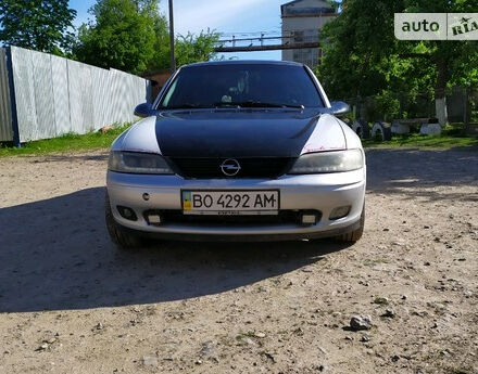 Opel Vectra B 1998 року