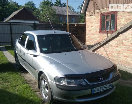 Opel Vectra B 1998 года