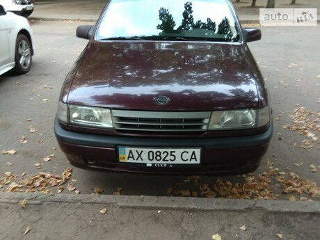 Opel Vectra 1990 года