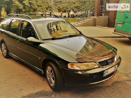 Opel Vectra 2000 року