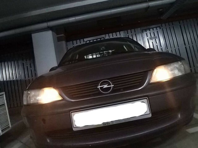 Opel Vectra 1997 года