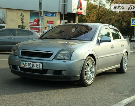 Opel Vectra 2004 року