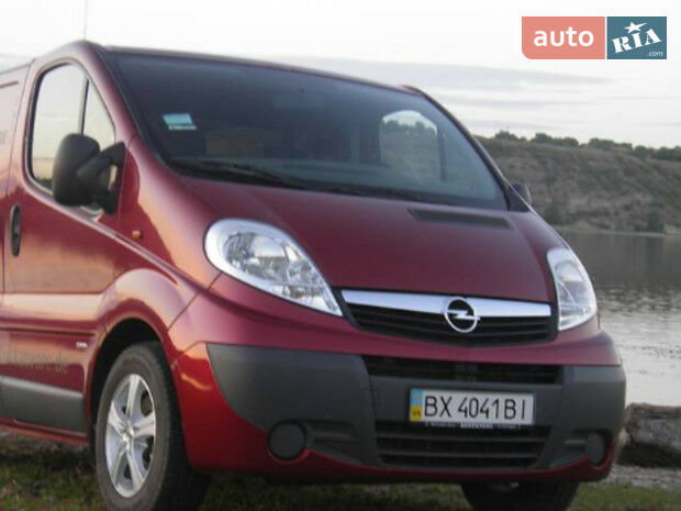 Opel Vivaro груз. 2007 года