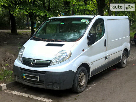 Опель Виваро груз. 2007 года Opel Vivaro груз. 2007 года