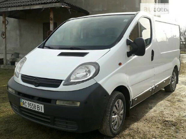 Opel Vivaro груз. 2005 року