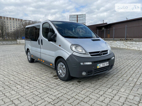 Opel Vivaro груз.-пасс. 2005 року