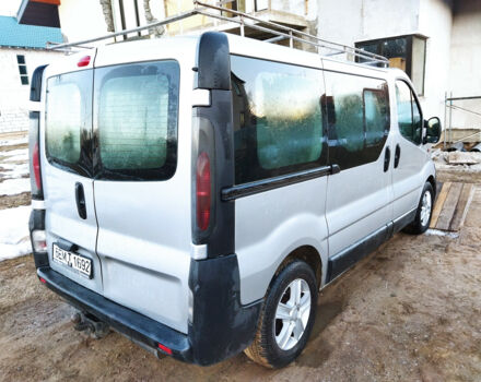 Opel Vivaro 2003 года