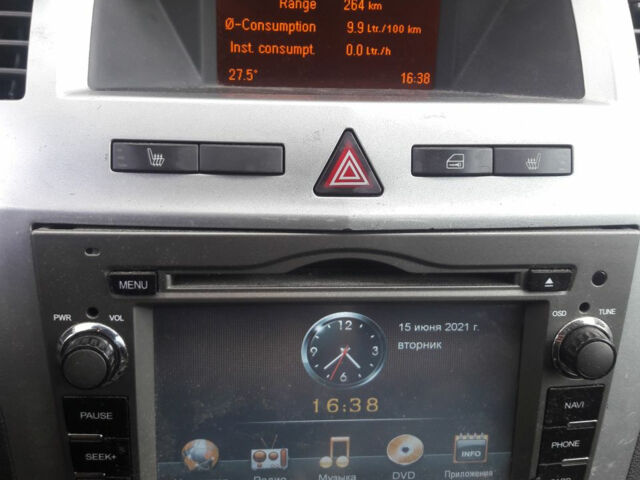 Opel Zafira 2013 года