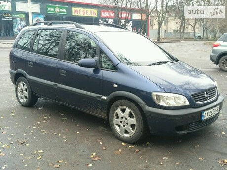 Opel Zafira 2000 года