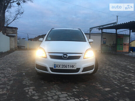 Opel Zafira 2006 года