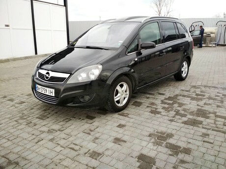 Opel Zafira 2005 года