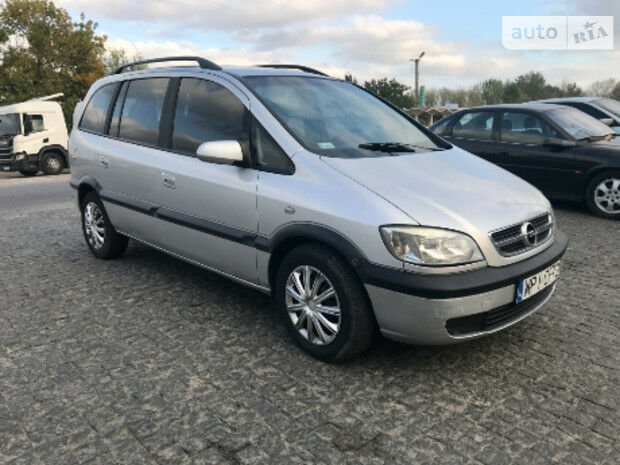 Opel Zafira 2003 года