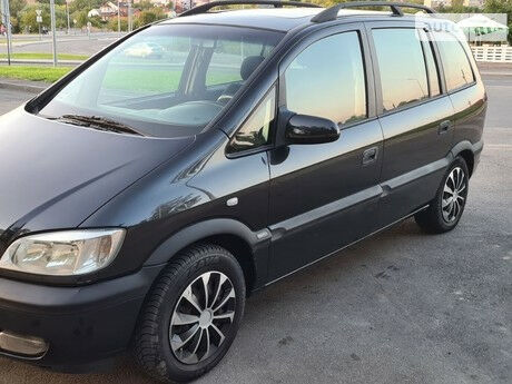 Opel Zafira 2000 года