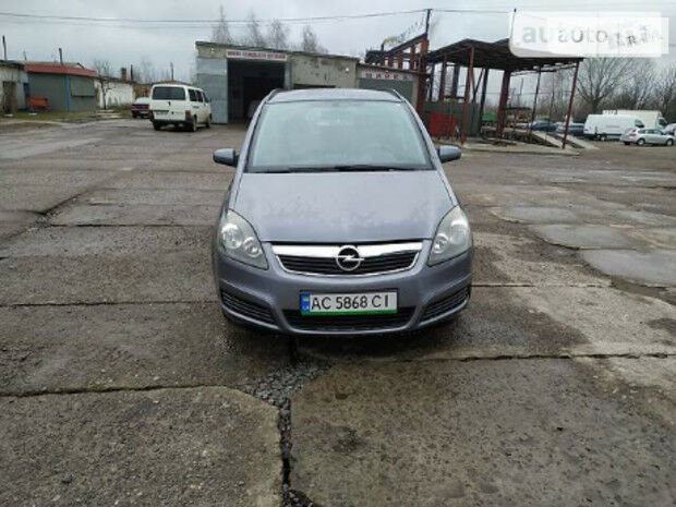 Opel Zafira 2007 року