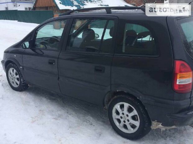 Опель Зафира 2000 року Opel Zafira 2000 року