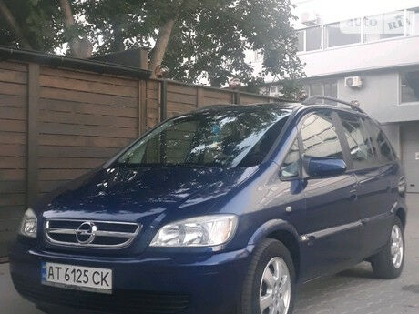 Opel Zafira 2004 года