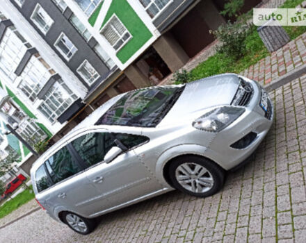 Opel Zafira 2008 року