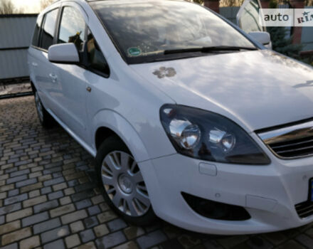 Opel Zafira 2012 года - Фото 1 авто