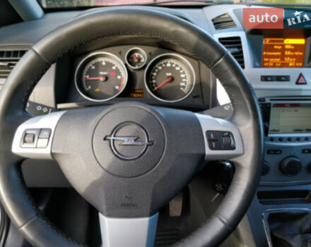 Opel Zafira 2012 года - Фото 3 авто