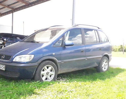 Opel Zafira 2002 года