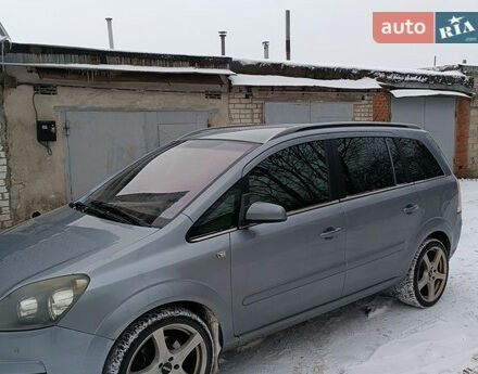 Фото на отзыв с оценкой 4.2 о Opel Zafira 2006 году выпуска от автора "Игорь" с текстом: Двигун 150 к.с., Z19DTH. Купував авто яку пригнали з Швейцарії в 2019 році. До цього їздив на "Ле...