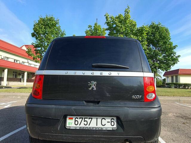 Peugeot 1007 2007 року