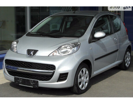 Peugeot 107 2012 року