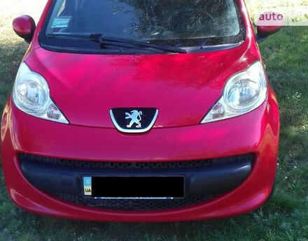 Peugeot 107 2007 года