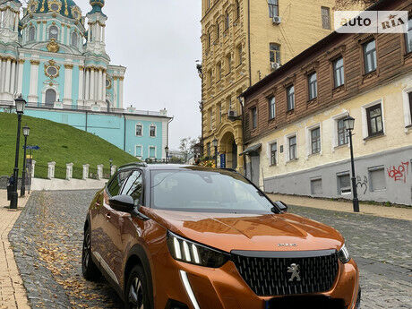 Peugeot 2008 2020 року