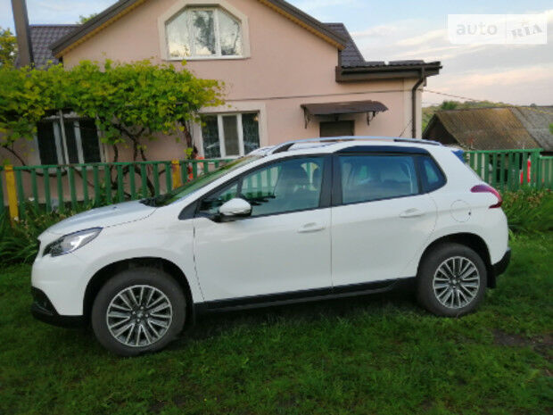 Пежо 2008 2019 года Peugeot 2008 2019 года