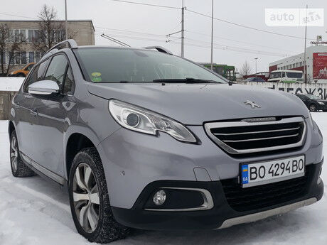 Peugeot 2008 2014 року