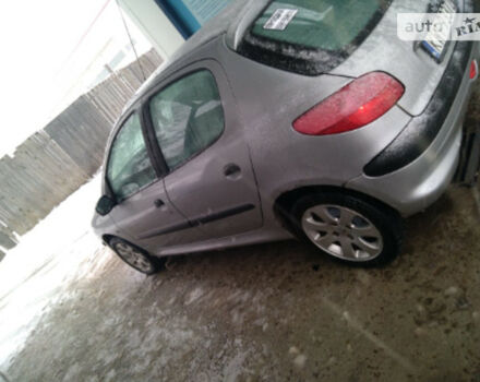 Peugeot 206 2000 года