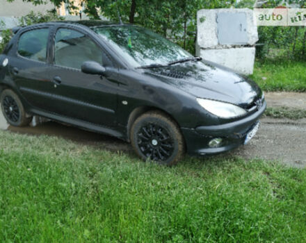 Peugeot 206 2000 года