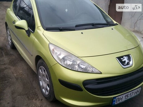 Peugeot 207 2007 года