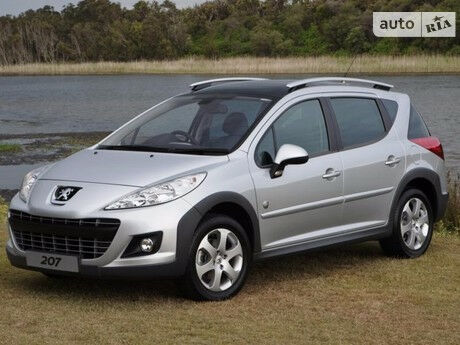 Peugeot 207 2012 року