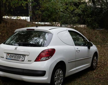 Peugeot 207 2012 года