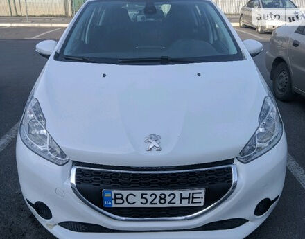 Peugeot 208 2013 року