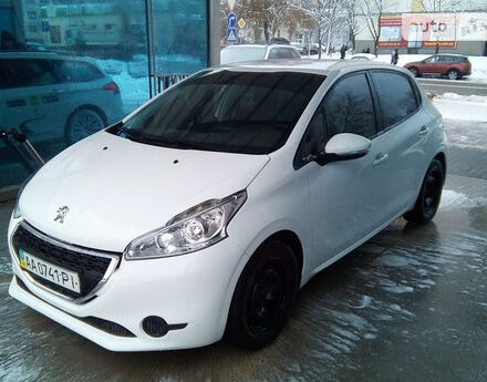 Peugeot 208 2013 року