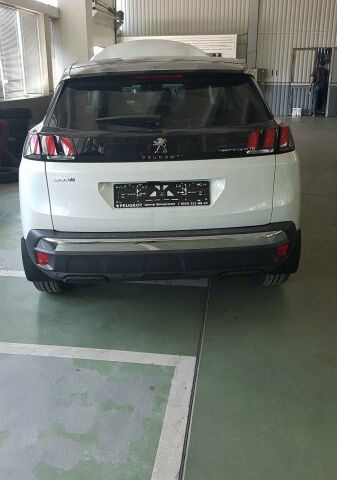 Peugeot 3008 2017 года