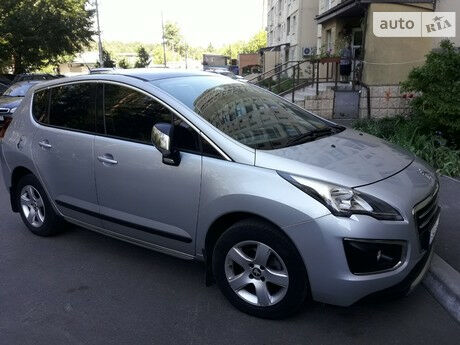 Peugeot 3008 2014 года