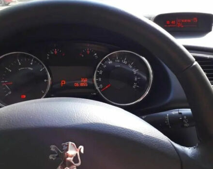 Peugeot 3008 2013 года - Фото 3 авто