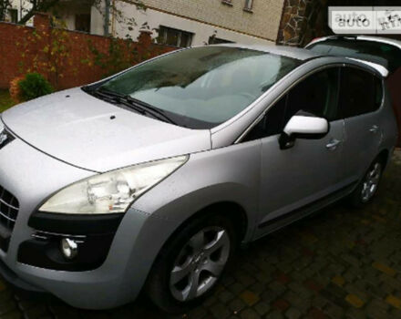 Peugeot 3008 2009 года