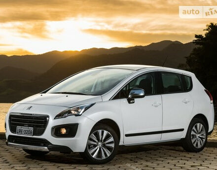 Peugeot 3008 2010 года