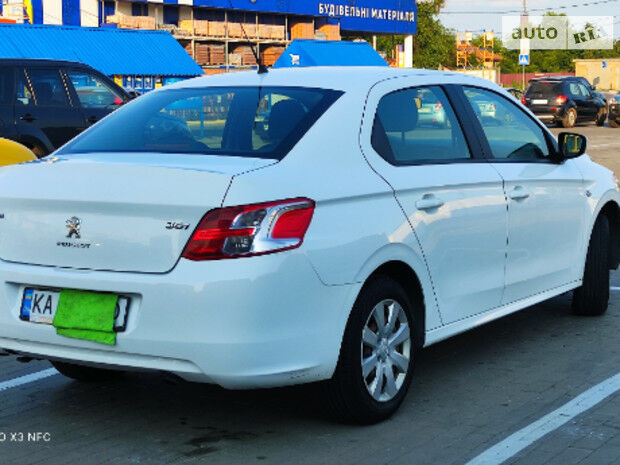 Peugeot 301 2017 года