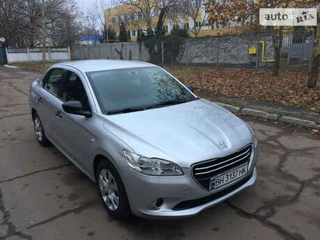Пежо 301 2013 года Peugeot 301 2013 года