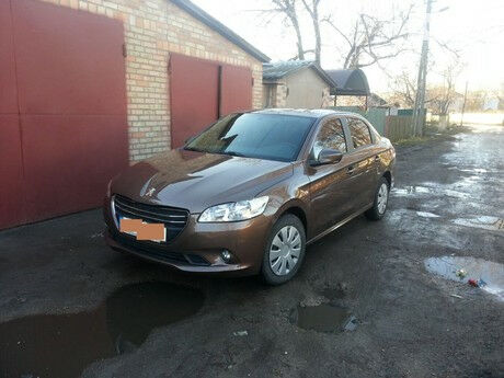 Пежо 301 2016 року Peugeot 301 2016 року