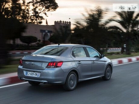 Peugeot 301 2013 року