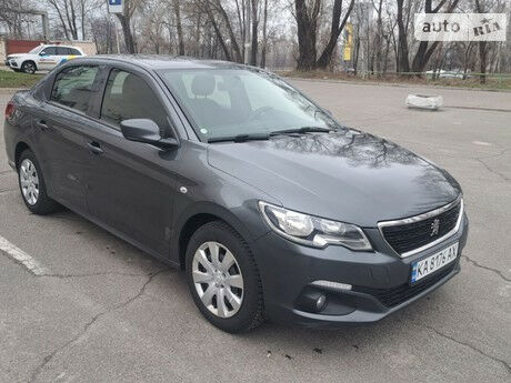 Peugeot 301 2017 року