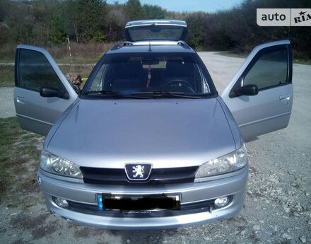 Peugeot 306 1999 року